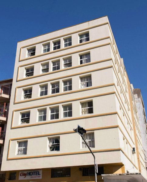 City Hotel